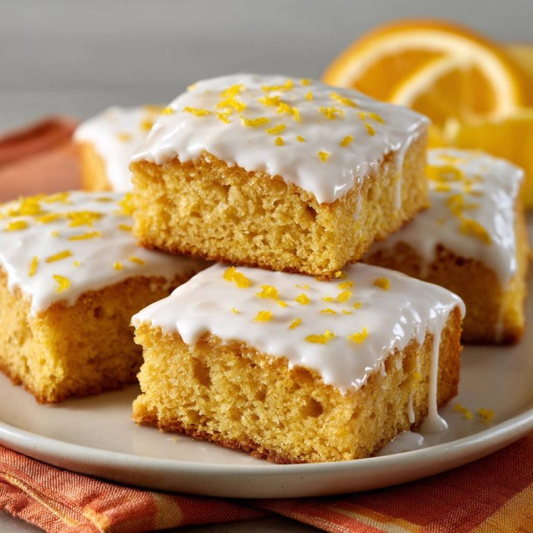 Zitronen-Blechkuchen: So wird er super saftig!