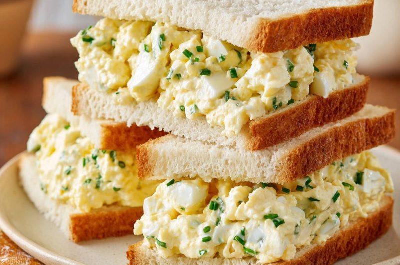 Cremiger Eiersalat-Sandwich