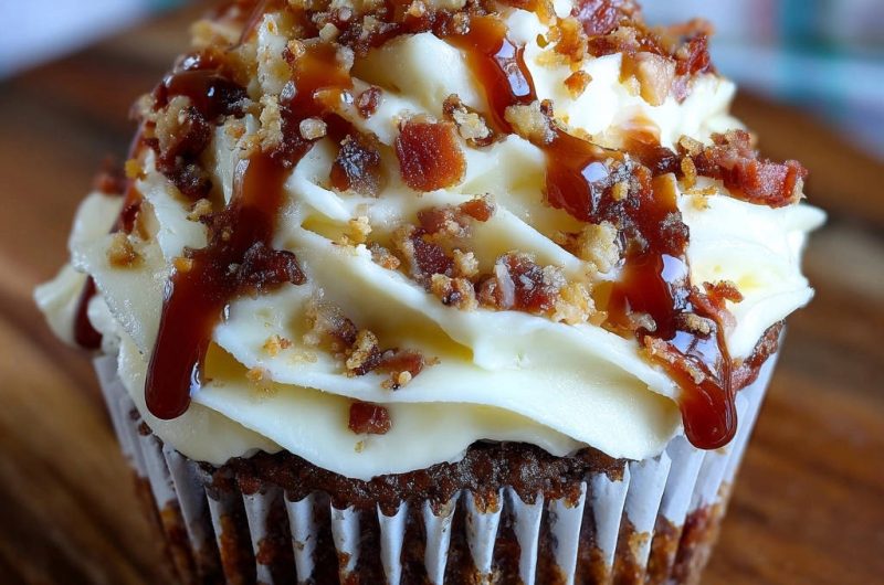 Maple Bacon Cupcakes mit Cream Cheese Frosting