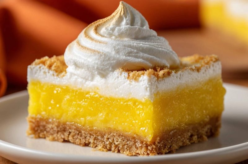Saftige Zitronen-Meringue-Schnitten