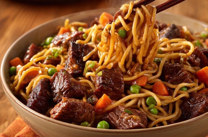 Asiatische Rindfleisch Nudeln