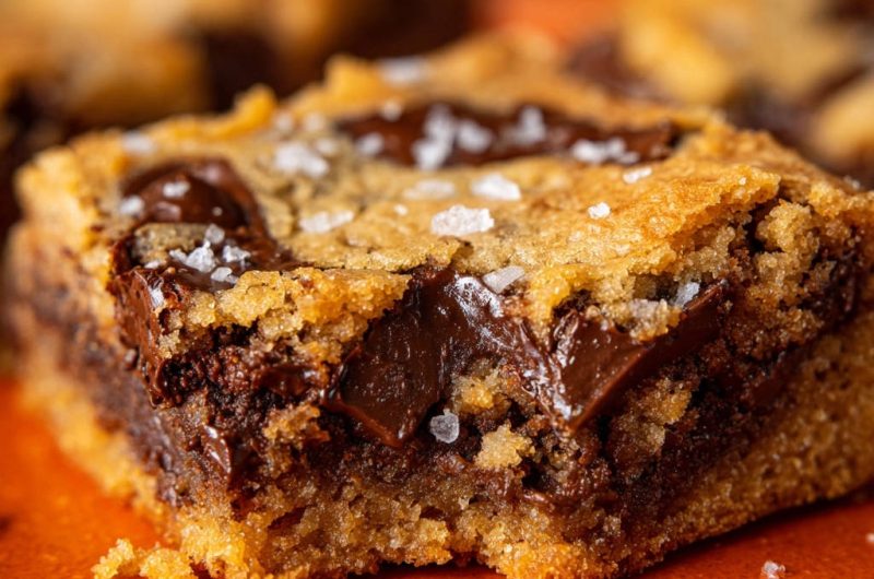 Unsere Saftigsten Schoko-Meersalz Blondies