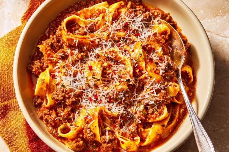 Pappardelle Bolognese