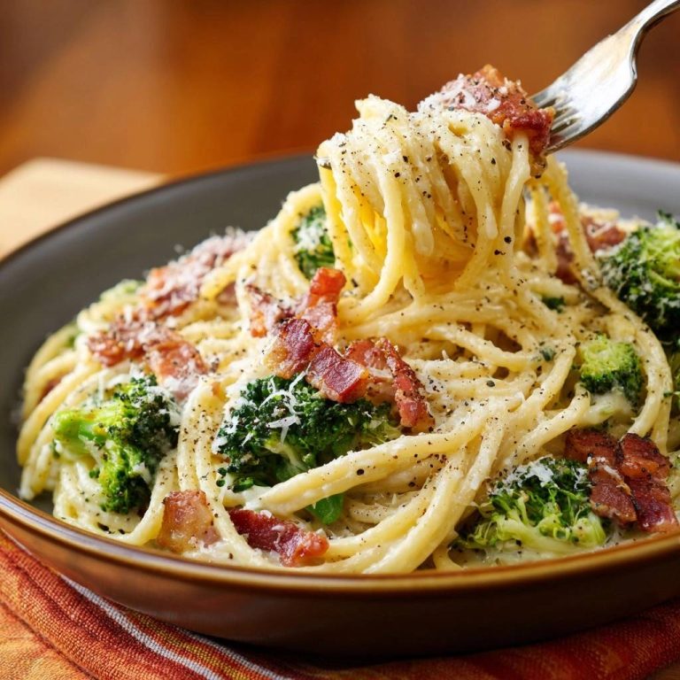 Cremige Brokkoli-Räuchertofu-Spaghetti (Nie wieder matschiger Brokkoli!)