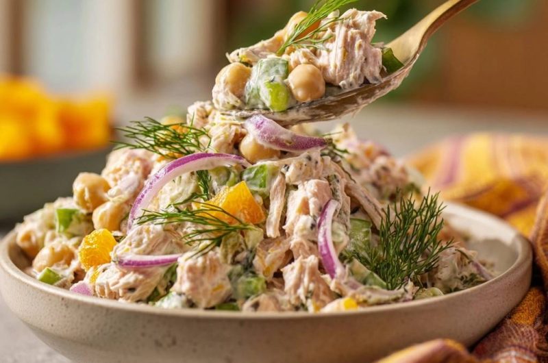 Mediterraner Thunfisch-Kichererbsen-Salat