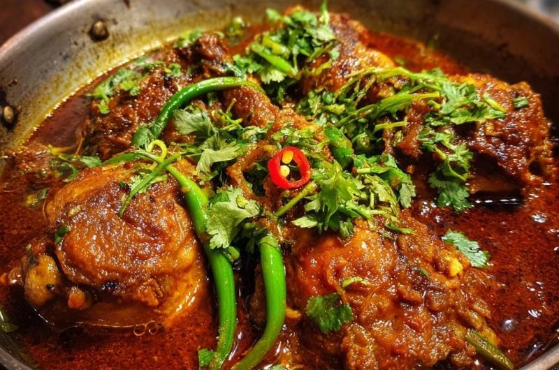 Hähnchen Karahi