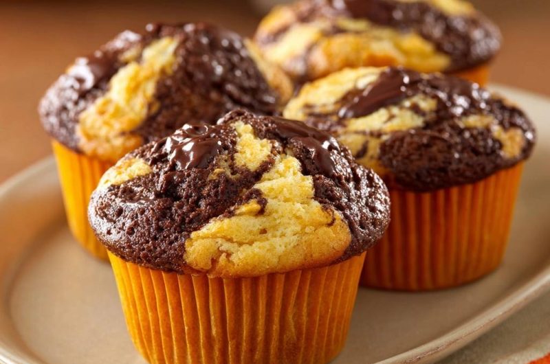 Bananen-Schoko-Marmormuffins (Nie wieder eingesunkene Muffins!)