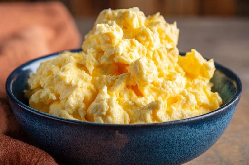 Cremiges Rührei (Nie wieder trockenes Rührei!)