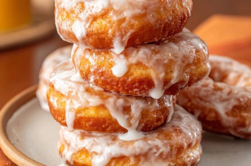 Himmlische Glazed Donuts (Garantiert jedes Mal fluffig)