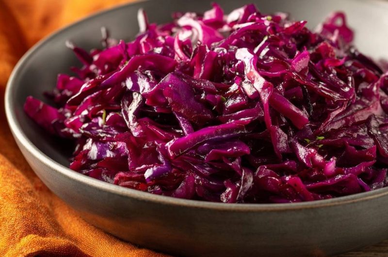 Knuspriger Pfannen-Rotkohl