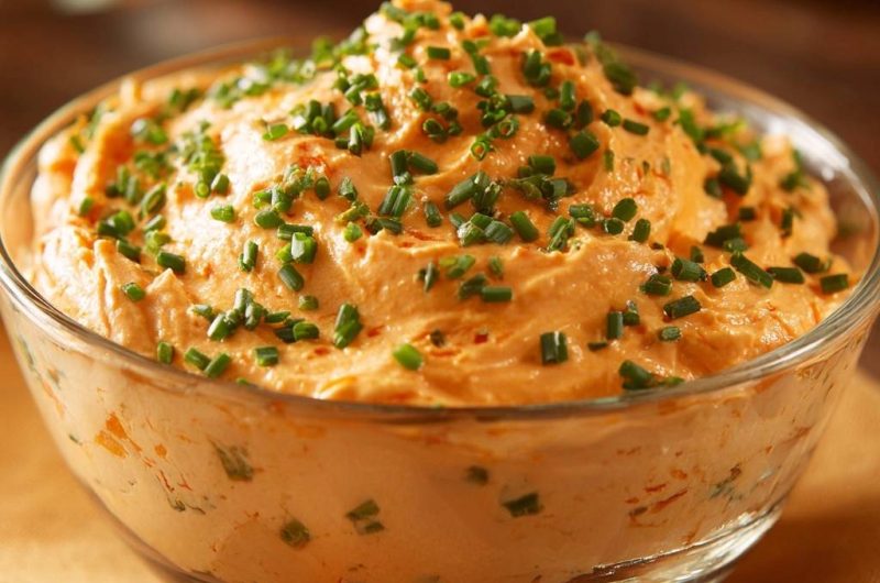 Cremiger Karotten-Schnittlauch-Dip (Nie wieder faserig!)