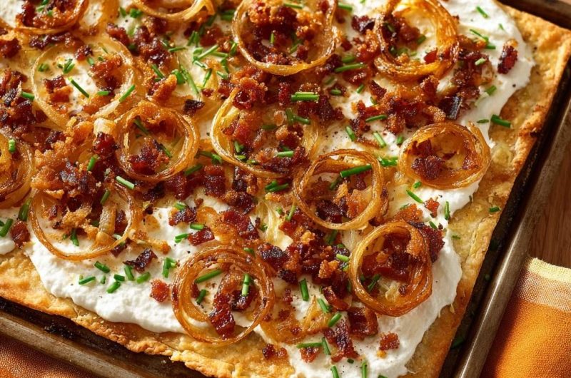Knuspriger Speck-Zwiebel-Flammkuchen