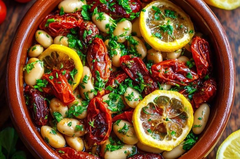 Mediterraner Weißbohnensalat mit Tomaten & Zitrone (Nie wieder matschige Bohnen!)