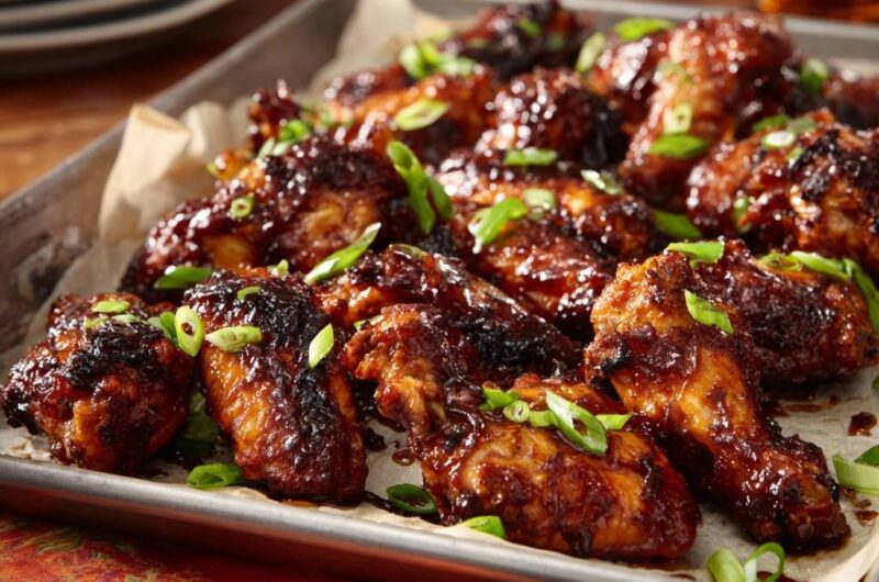 Glasierte Sticky Chicken Wings
