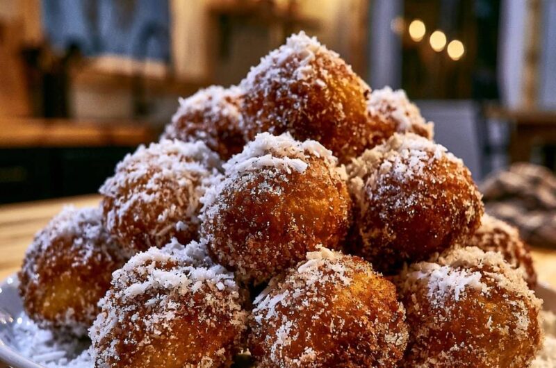 Goldbraune Kokos-Quarkbällchen