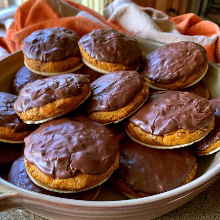 Kürbis-Elisenlebkuchen mit Schokoguss