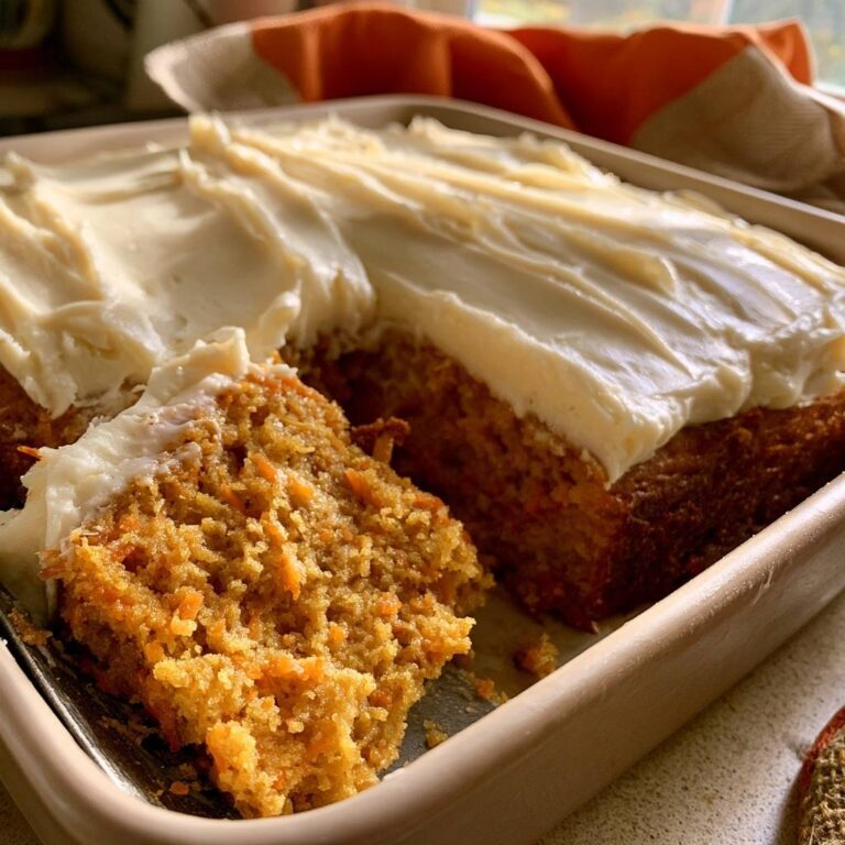 Kürbis-Karottenkuchen mit Frischkäsefrosting